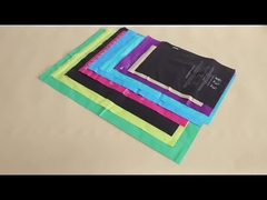 Các túi thư có thể phân hủy thân thiện với môi trường được sơn cho vận chuyển bền vững